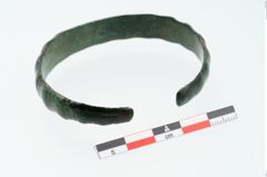 Foto von Bronzemelonenarmreif (NHMW-PRAE-026135)